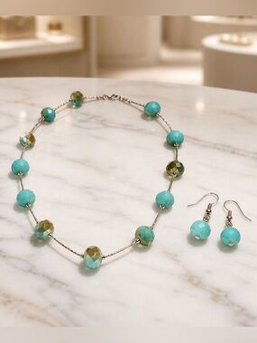 AM Glass Bead turquoise Two tones Necklace with earrings